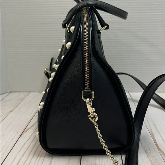 Kate Spade pearl satchel/crossbody. Black velvet & leather. Gold hardware. EUC. - Picture 4 of 9